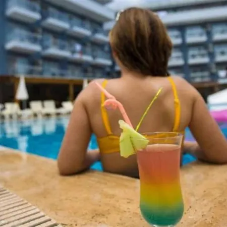 Hotell Monna Roza Kemer